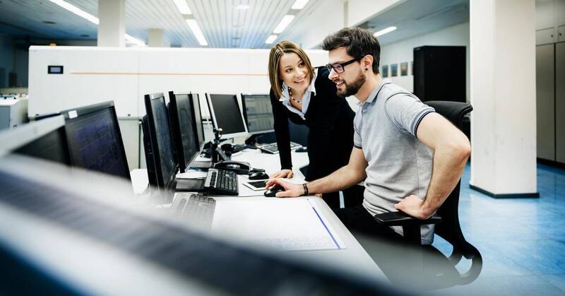 FIT-Online: Warum Technologie nur funktioniert, wenn Menschen funktionieren - Change-Architektur & IT-Psychologie