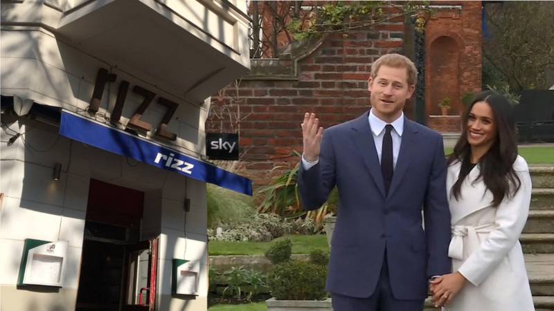 The Royal Wedding on big screen in Kreuzberg, Berlin (Public Viewing))