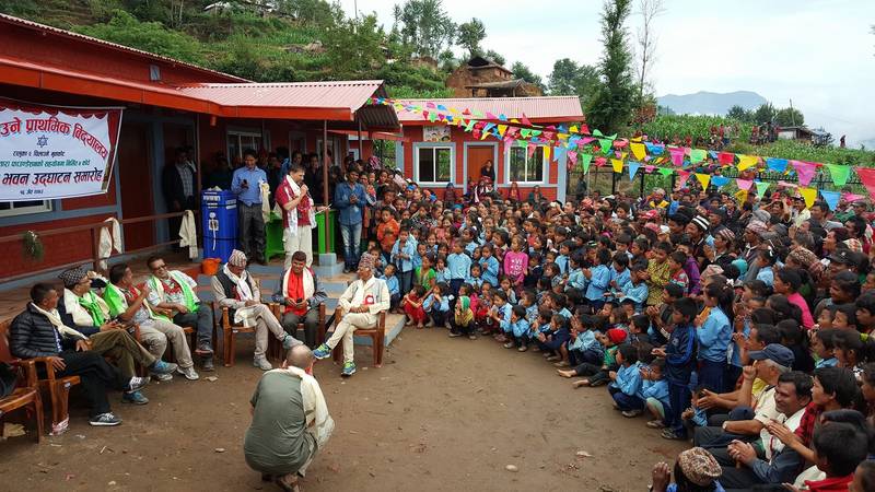 Filmvortrag: „Nach Regen kommt Sonne-Lichtblicke für Nepal"