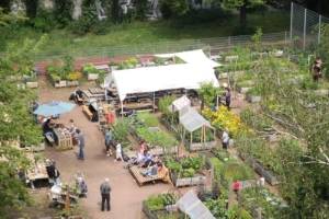 Floh- & Kunstmarkt im himmelbeet