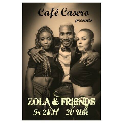Zola im Café Casero