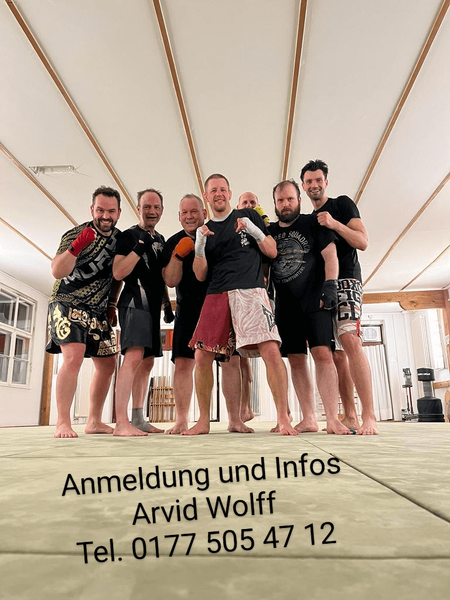 Kickboxen in Tempelhof Probetraining Di+Do ab 20 Uhr (bis 30.10.)
