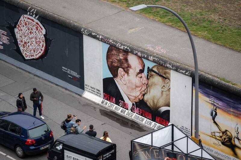 Workshop: East Side Gallery - be part of it!