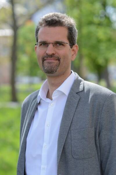 Subjektive Gesundheit und gesundheitliche Ungleichheit in Ost- und Westdeutschland: Entwicklungen nach der Wende
