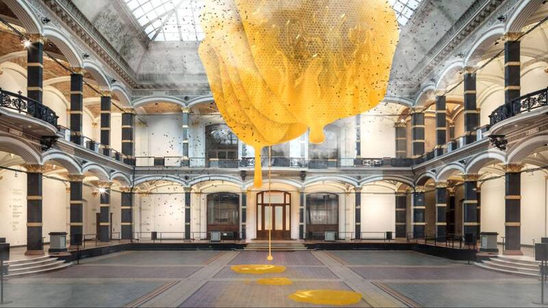 Ana Prvački - Apis Gropius: Eine Augmented Reality Experience im Lichthof des Gropius Bau (Mi - Mo)