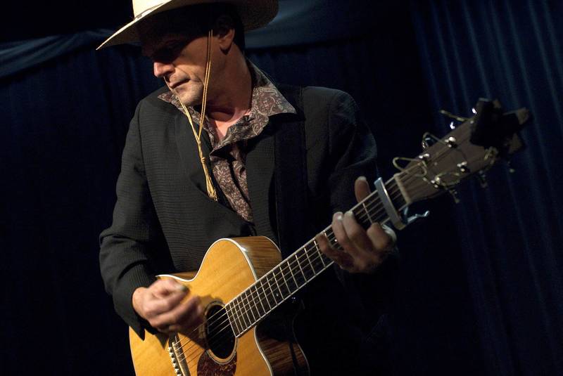 Halfblind Henry Acoustic Solo Show
