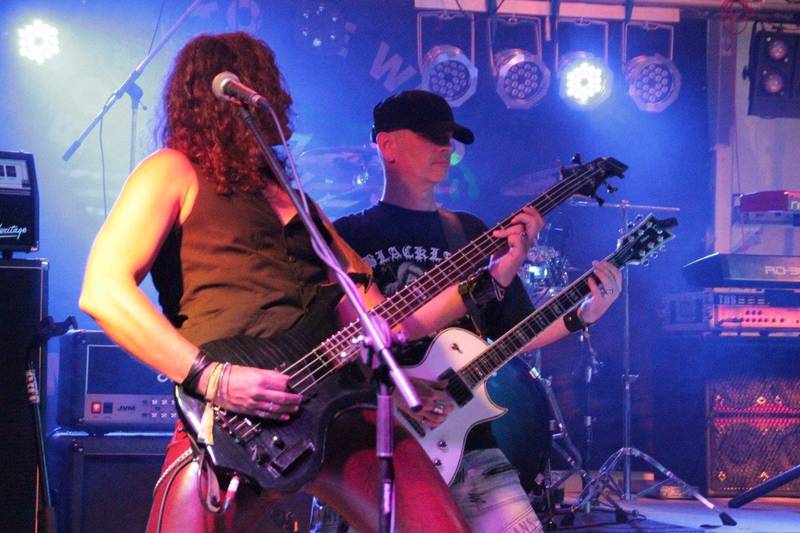 Open Stage Silverwings