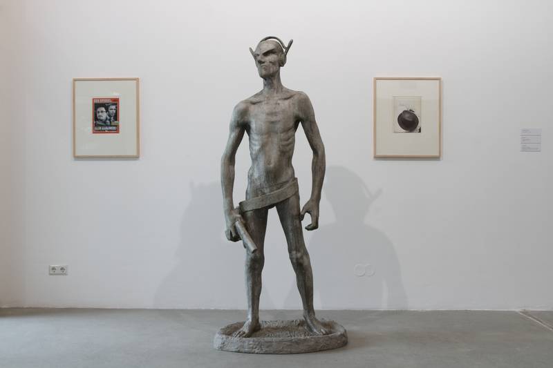 Ausstellung "DEKALOG - ein Assoziationsraum II"