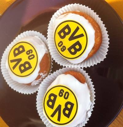Champions League Dortmund - Arsenal and parallel Monaco - Leverkusen im Rizz Kreuzberg