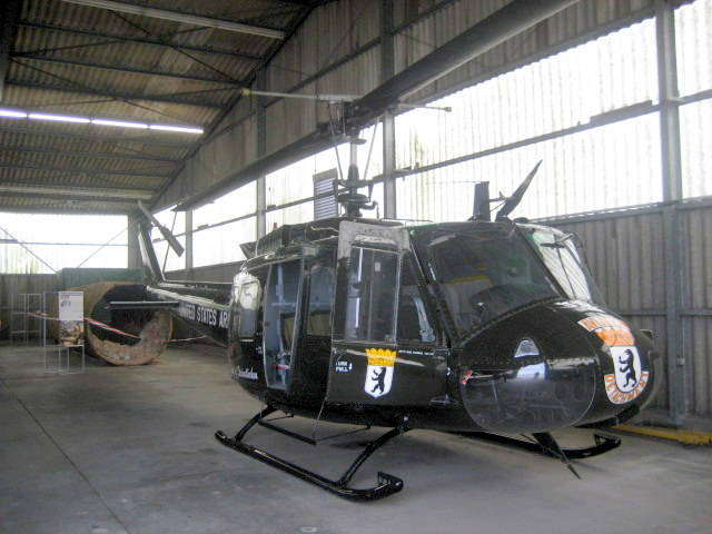  Führungen durch Depot des AlliiertenMuseums Flughafen Tempelhof