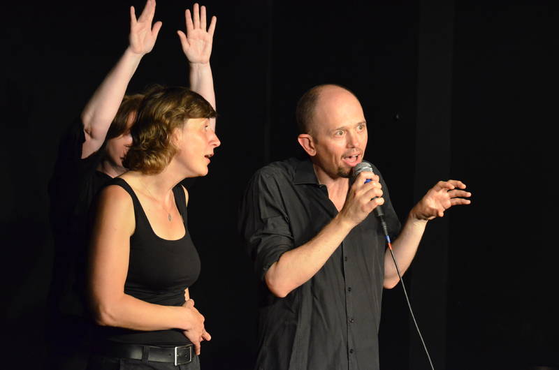Improvisationstheater: Im freien Fall im Café Tasso