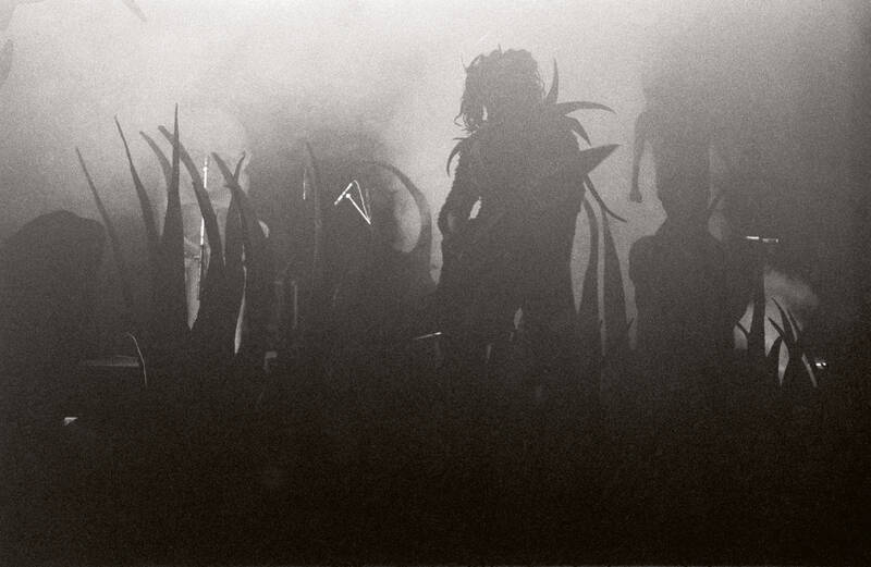 Performance: KAI (Krach) MUNSHA (Cello)