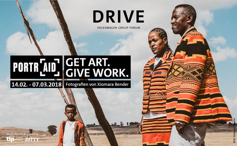 "PortrAid - Get art. Give work." Neue Fotoausstellung im DRIVE. Volkswagen Group Forum