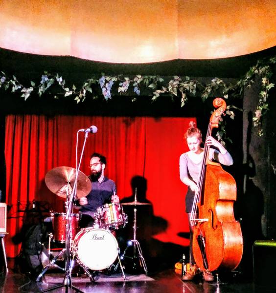 Jazz in the Kleine Nachtrevue