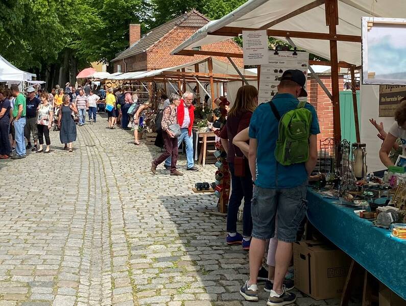 14. Kunsthandwerkermarkt in Hennigsdorf
