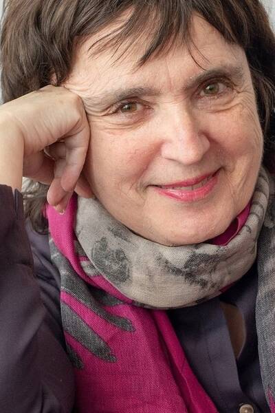 Hier und da: Helga Kurzchalia