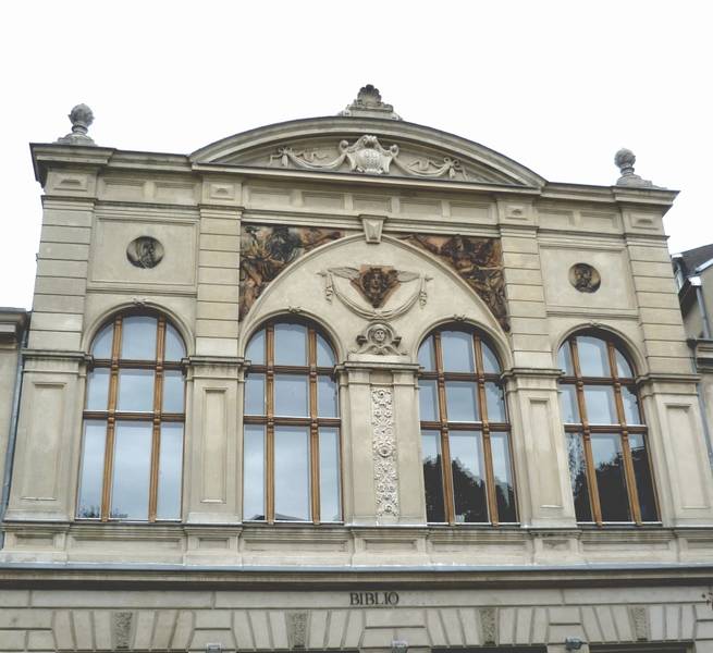 Kurzer historischer Rundgang: Geschichte rund ums ehemalige Luisenbad