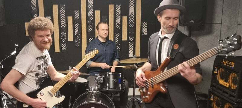 Wild Wednesday w. "Mad Life Crisis" (Ska-Punk/Bln)