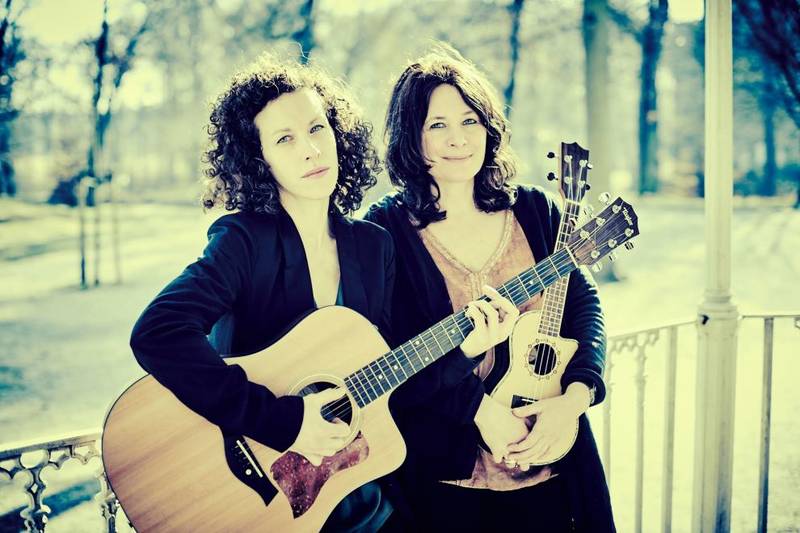 Maren Sequens & Uta Desch (Liedermacherinnen)