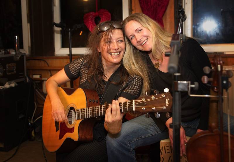Folk, Blues, Rock, Soul mit Marie & Friends - Live im BornholmZwei - VereinsKulturHaus - Eintritt frei