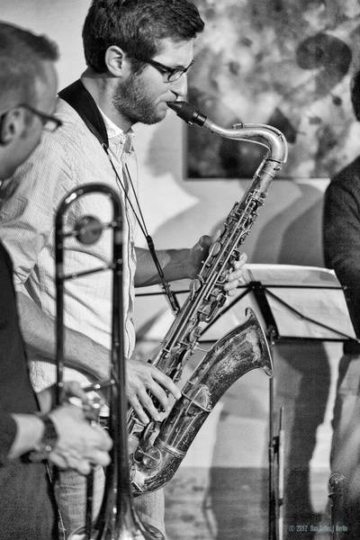 Konzert (Jazz): Mifrás