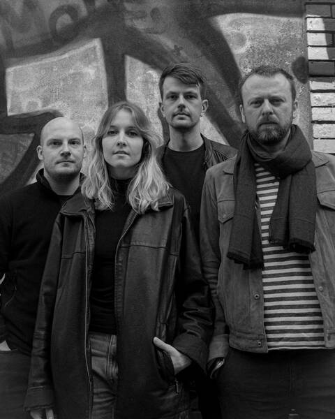 Wild Wednesday w. "Mud Pit" (Grunge-Punk/Bln)