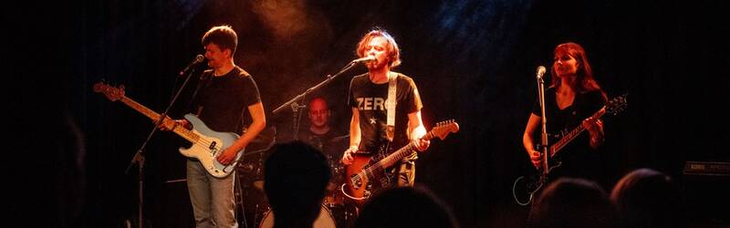Wild Wednesday w. "Mud Pit" (Grunge-Punk/Bln) 
