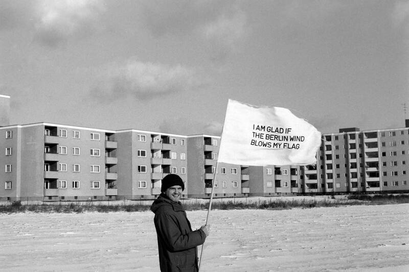 If the Berlin Wind Blows My Flag. Kunst und Internationalisierung vor dem Mauerfall (Di-So)