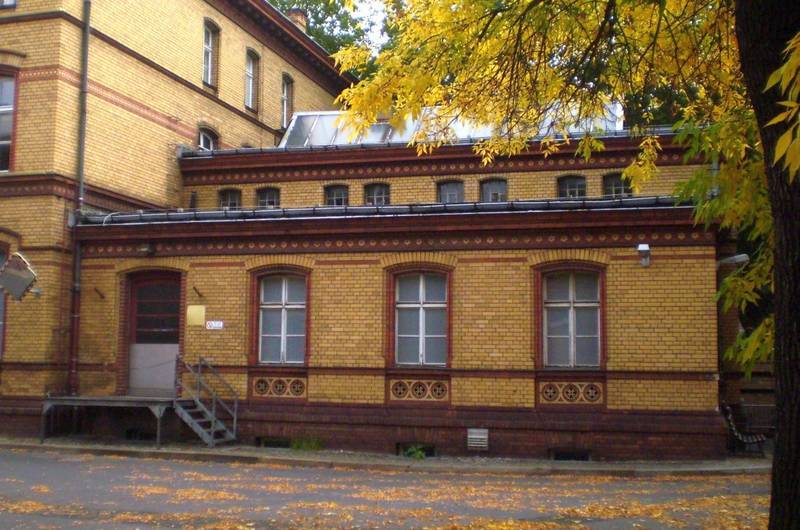 Flohmarkt im Buddhistischen Tor Berlin