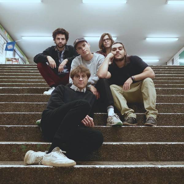 Finally Friday feat. Nik & The Mojos