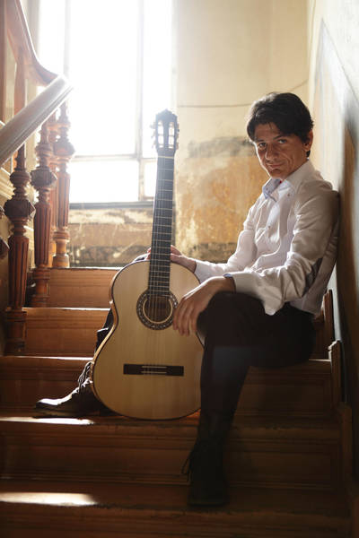 Konzert (Flamenco): Nikos Tsiachris Flamenco Trio