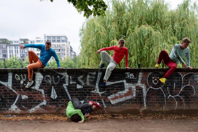 moving spaces - Tanzperformance im öffentlichen Raum