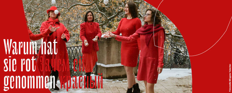 Warum hat sie rot genommen? – Performative Installation von PerFEM Werkstatt