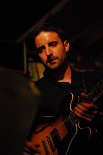  Konzert (Jazz): Ramiro Olaciregui Trio