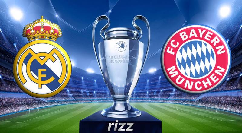 Real - FC Bayern on two big screens in Kreuzberg, Berlin