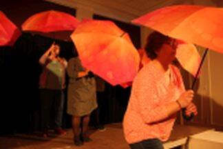 StoP! - Frauentheater zum Thema Partnerschaftsgewalt
