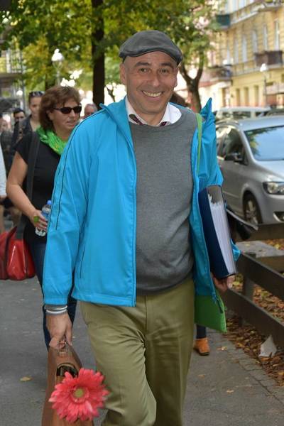 Letztmalig: Kostenloser Kiezbummel im Ganghoferkiez in Neukölln mit Reinhold Steinle