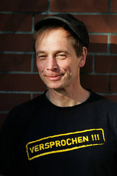 Kneipe`n Kabarett "Versprochen" mit Stephen Blaubach