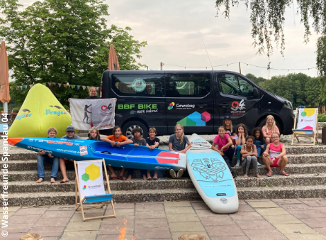 24-stündiger Stand Up Paddling Marathon zugunsten von UNICEF