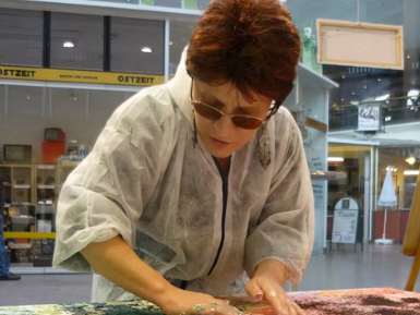 Workshop: „Kunterbunt ist auch dabei“ – Blind malen mit Silja Korn