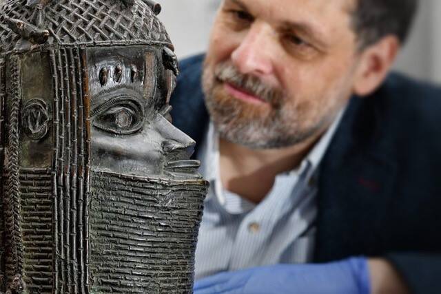 Rückgabe kolonialer Beutekunst aus Aberdeen. Die Geschichte einer Benin-Bronze