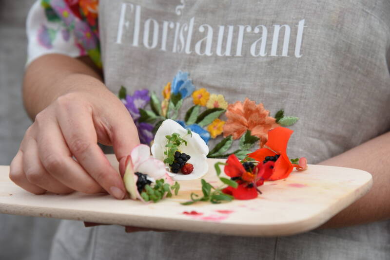 Floristaurant. Thementage Eröffnung Beziehungsweise Familie
