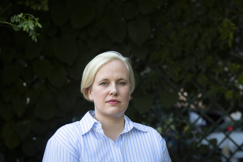 Anne Rabe: Die Möglichkeit von Glück. Über eine Realität, die erst erzählt werden musste