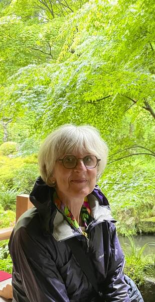 Singles unter Druck – „Solo Weddings“ als Glücksgeheimnis in Japan. Mit Annette Schad-Seifert 