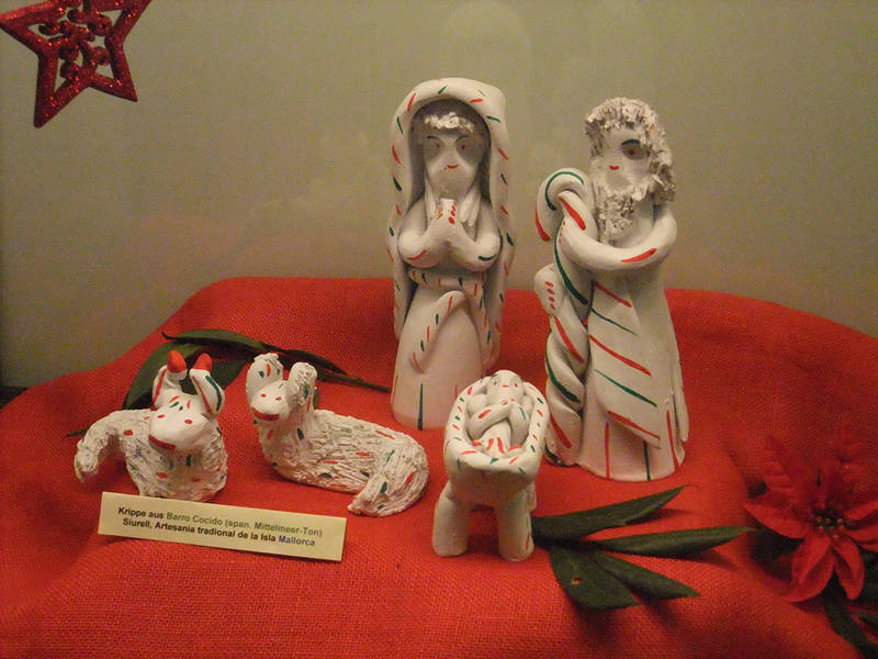 Krippen- und Adventskalenderausstellung