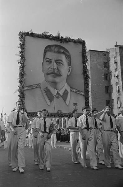 Der Rote Gott - Stalin und die Deutschen