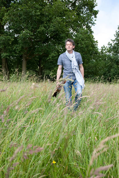 Stefan van de Sande in der Blume