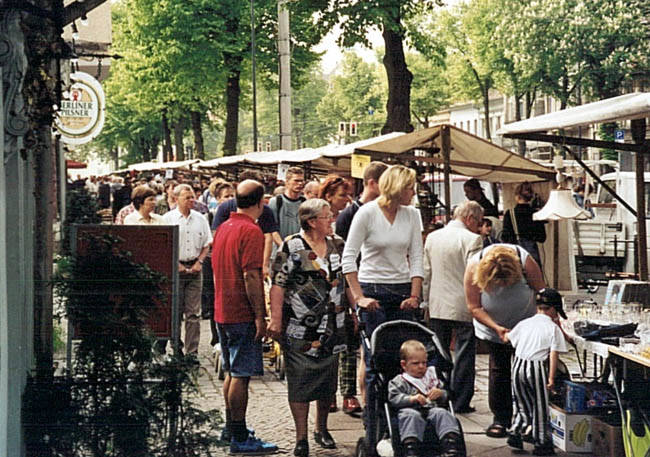 Großer Kunst- und Trödelmarkt am Friedrichshagener Bölschestraßenfest