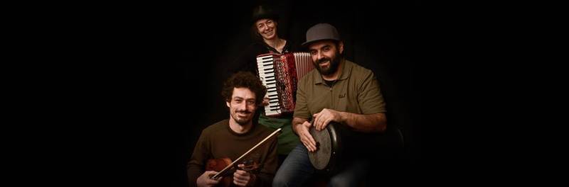 Musik aus dem Balkan:Trilemma Taraf in der Bar Deriva Neukölln