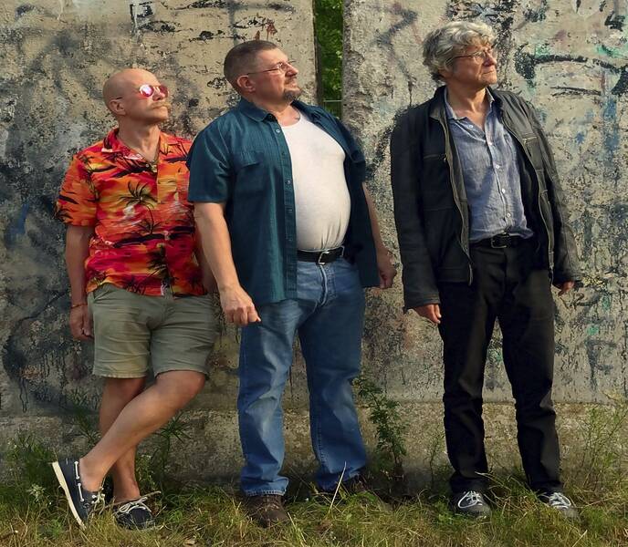 Wild Wednesday w. "Undead Abuelas" (Rock/Bln)